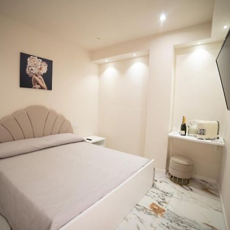B&B Dominus Luxury Rooms Тропеа Екстер'єр фото