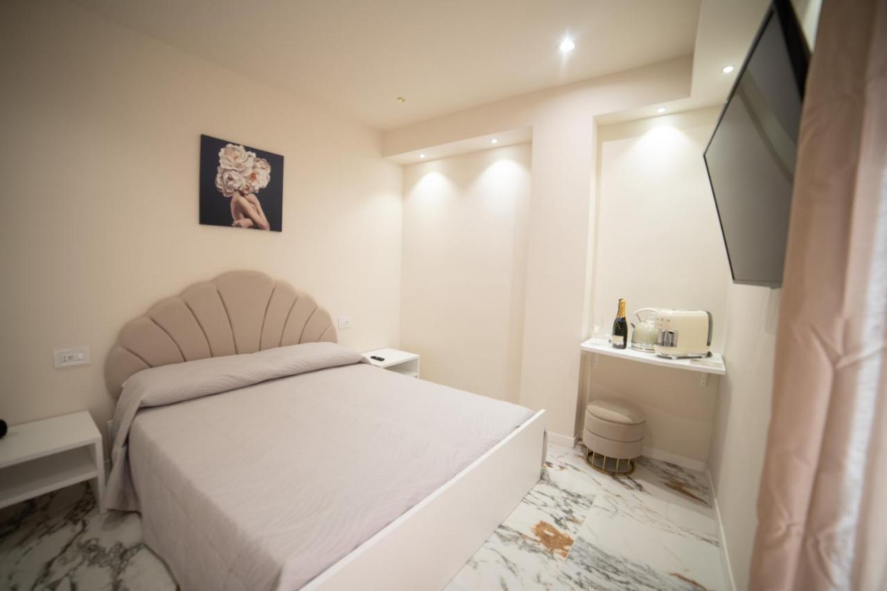 B&B Dominus Luxury Rooms Тропеа Екстер'єр фото